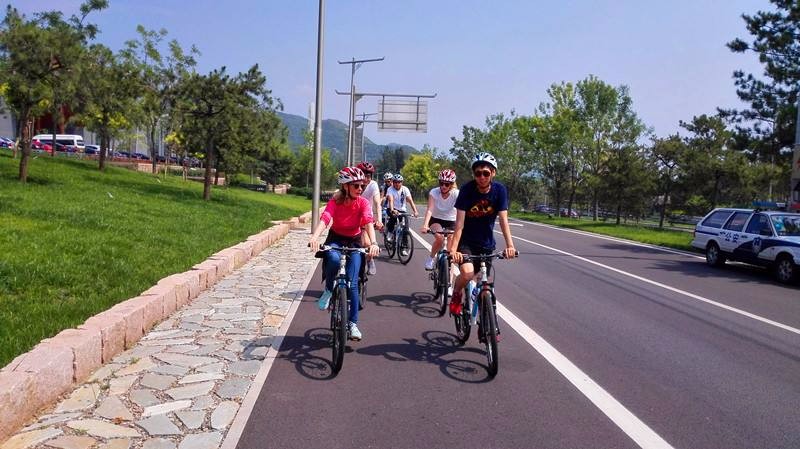 [懷柔雁棲湖環(huán)湖騎行]+棧道徒步一日活動(dòng)