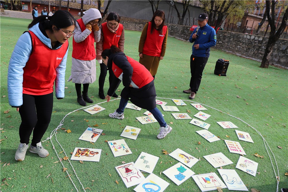 [昌平明皇度假村]-場(chǎng)地拓展一日?qǐng)F(tuán)建