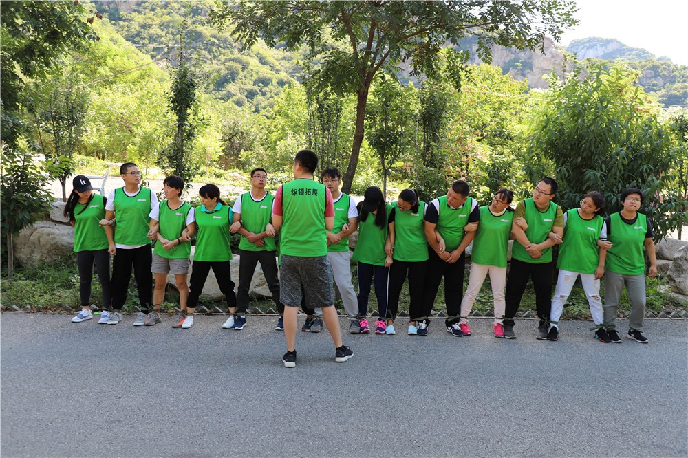 [北京龍灣國(guó)際露營(yíng)公園]+戰(zhàn)狼特訓(xùn)一日活動(dòng)