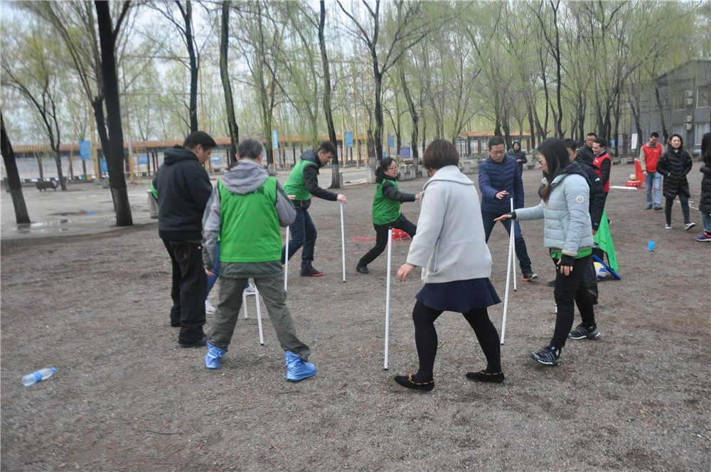 [房山北斗山莊]+場地拓展半日?qǐng)F(tuán)建活動(dòng)