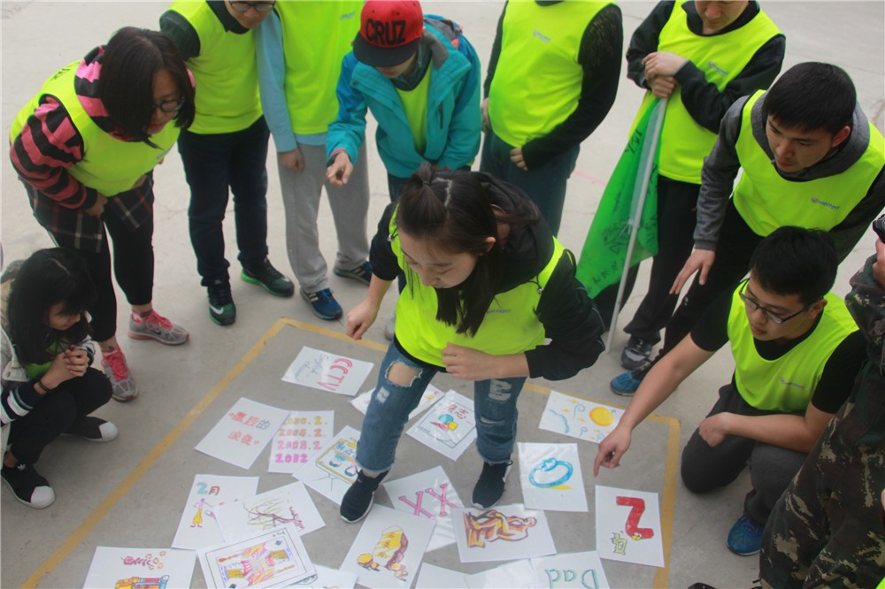 [雄安月霖生態(tài)園]場(chǎng)地拓展一日?qǐng)F(tuán)建活動(dòng)