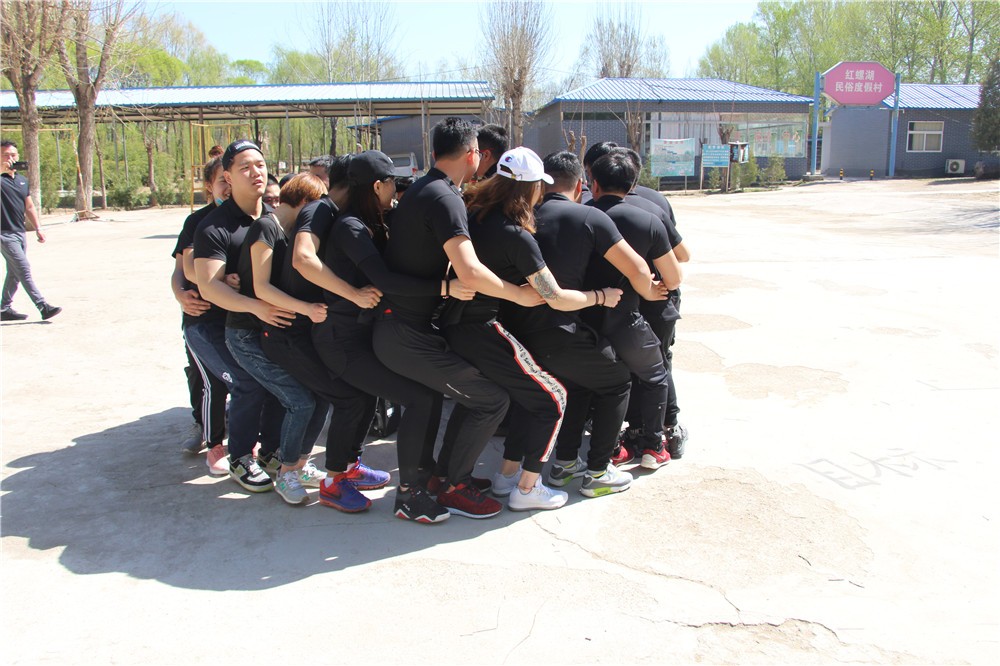 [狼牙山澤疆拓展基地]+戰(zhàn)狼特訓(xùn)一日活動