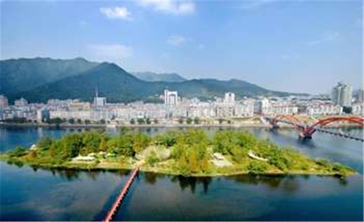 [杭州富春開元芳草地鄉(xiāng)村團(tuán)建酒店]+場(chǎng)地團(tuán)建一日拓展活動(dòng)